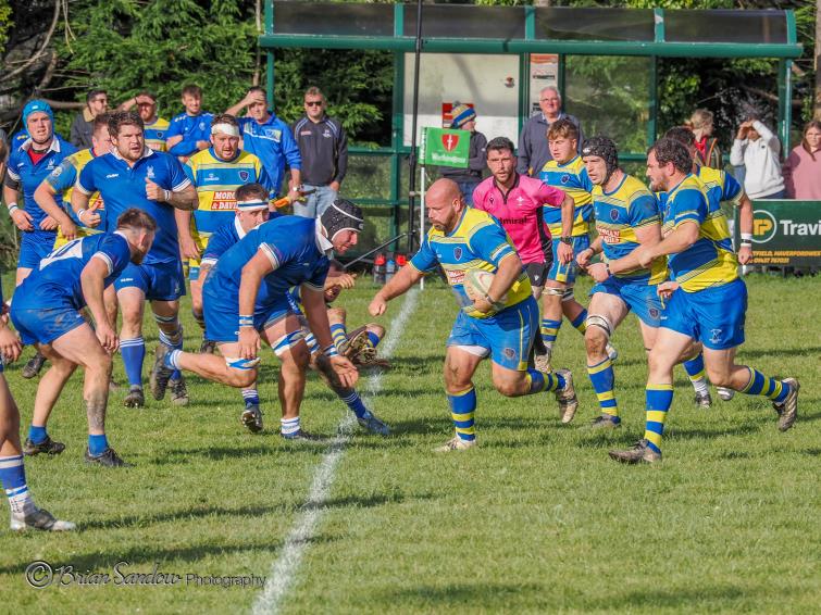  Aberaeron pack power through. Picture Brian Sandow